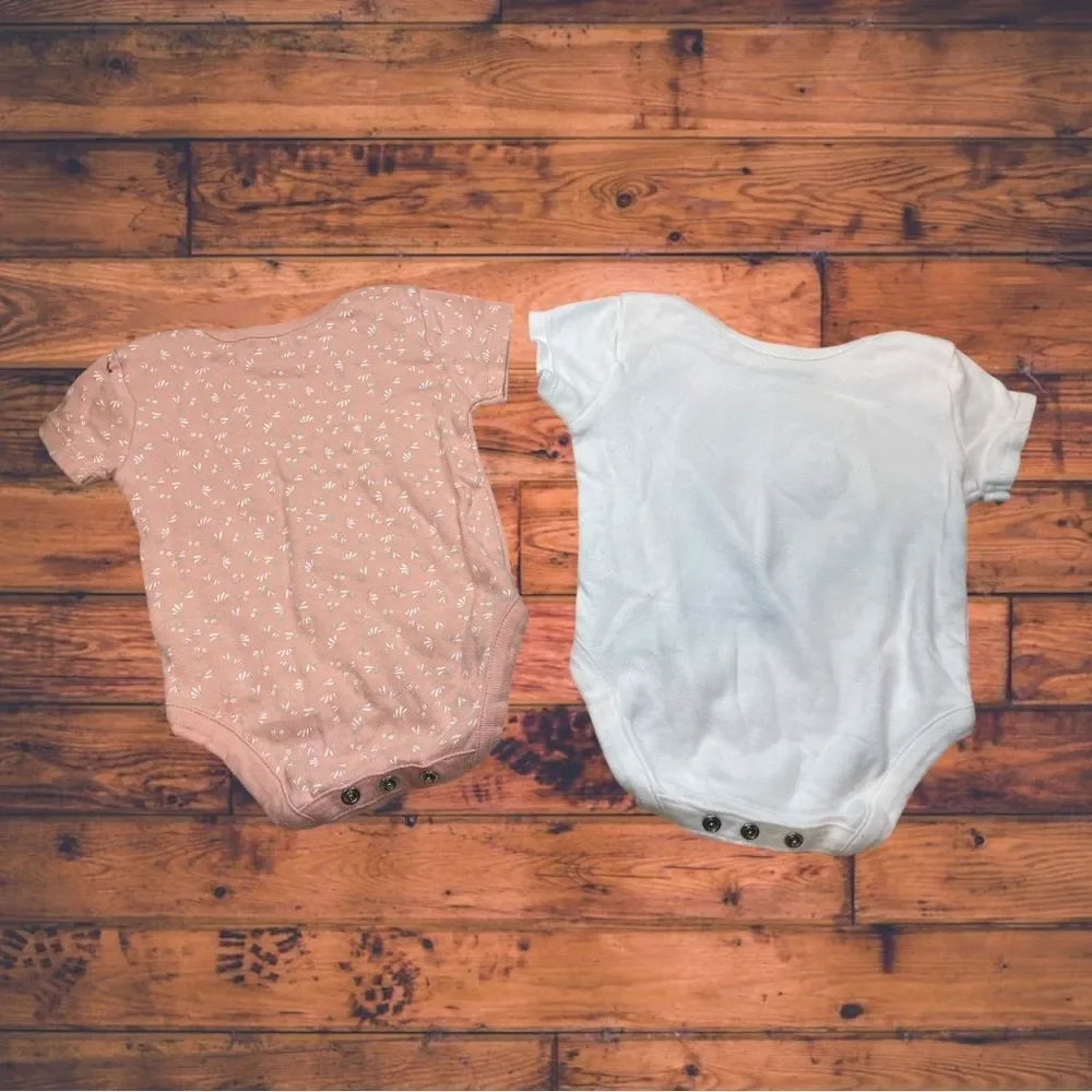 5 for $25🔥Homegrown‎ Baby Set of 2 Snap Bottom Tops Baby Size 3-6 Months